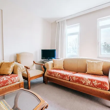 House With Garden And Balcony In Kartepe Hotel